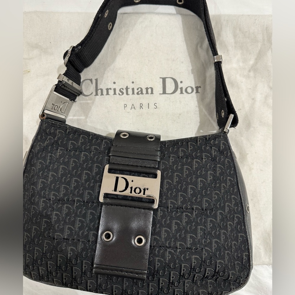 Authentic Dior Street Chic handbag in black monogram canvas and black leather - Picture 5 of 7